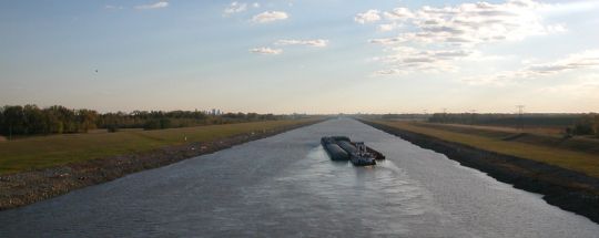 barge on the Mississippi