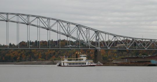 steamboat on the Mississippi