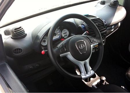 Wheego Whip interior