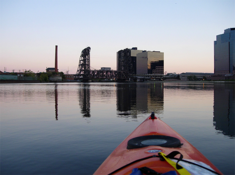 Paddling into Newark.