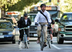 Image (2) bike-commuters-richard-masoner-flickr-500.jpg for post 44692