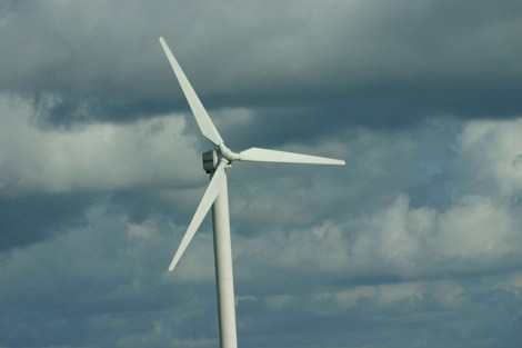 A turbine in Devon, looking a bit nervous