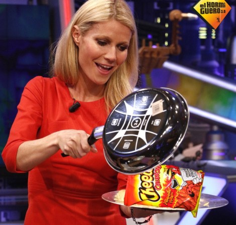 A definitely real and accurate portrayal of how Gwyneth serves food at home.