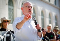 Rep. Waxman speaks at the Feb. 17 rally against the Keystone XL pipeline in Washington, D.C.