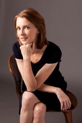 Gretchen Rubin: So happy, she can do it sitting down.