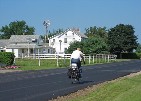 nappanee-amish-bike