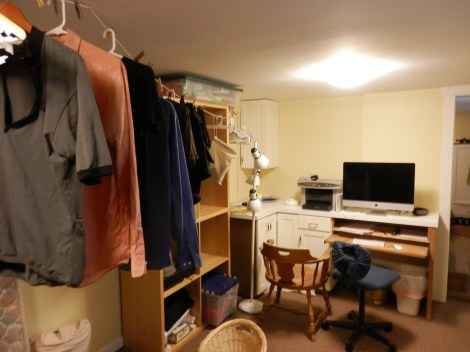 Office and laundry in garage