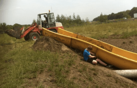 pig-mudslide-construction