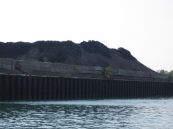 Chicago petcoke pile