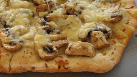 mushroom pizza