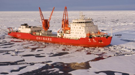 Xue Long icebreaker