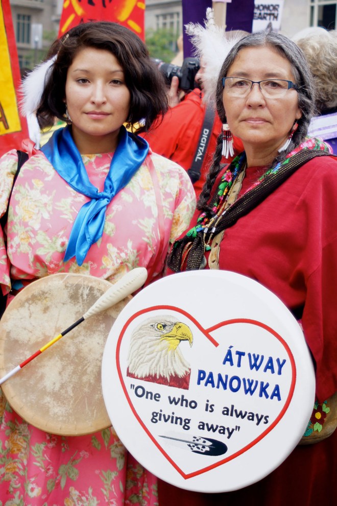 Mariah Rose Sampson (left) and Kathy Sampson-Kruse (mother and daughter) – Walla Walla Tribe of the Confederated Tribes of Umatilla, Oregon