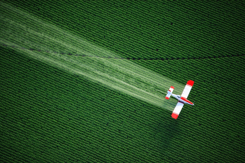 Crop duster