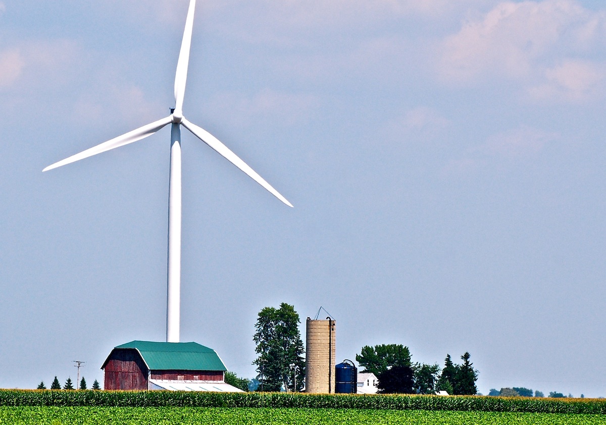 Michigan wind turbine