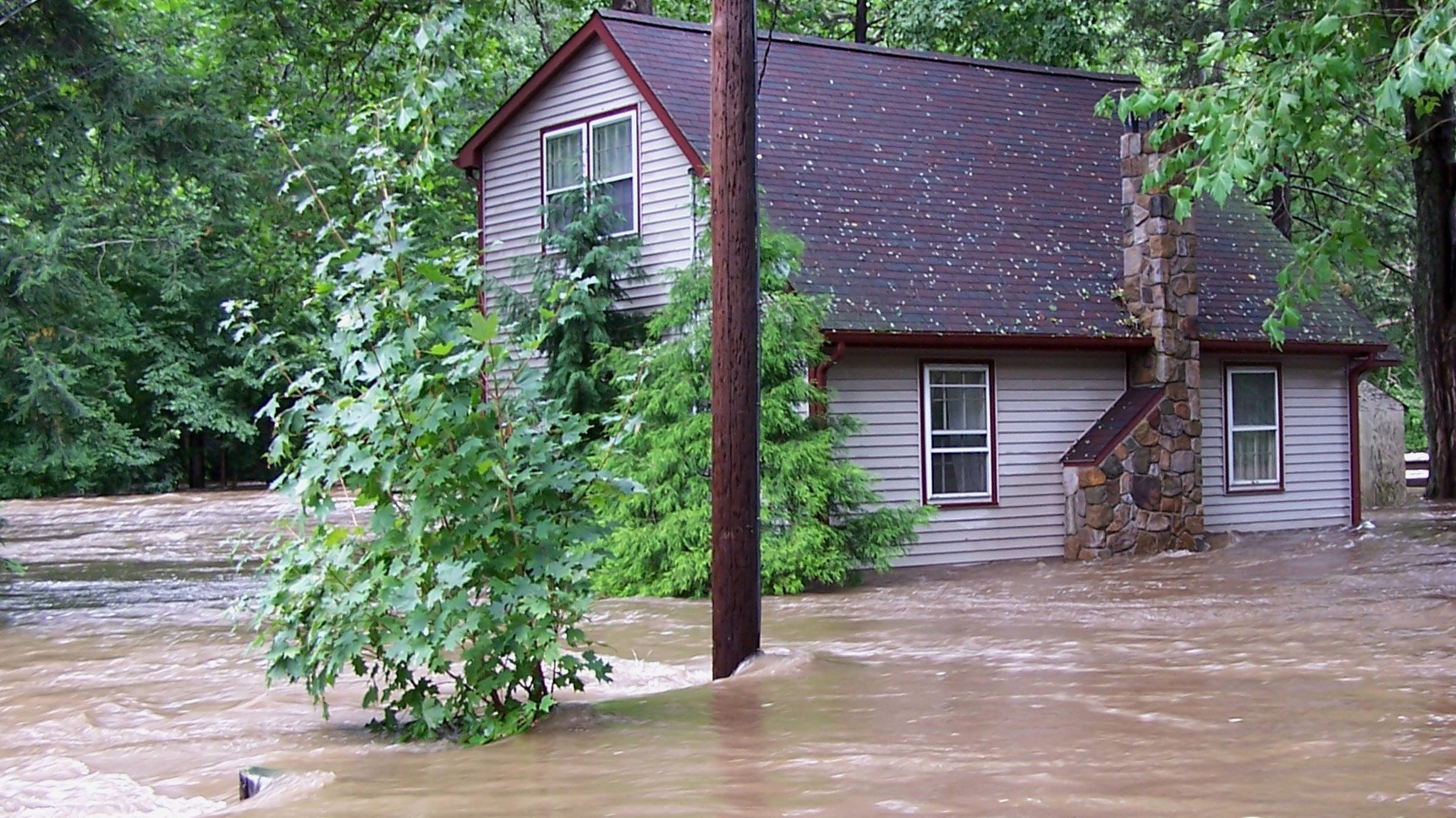 hurricane-flash-flood.jpg