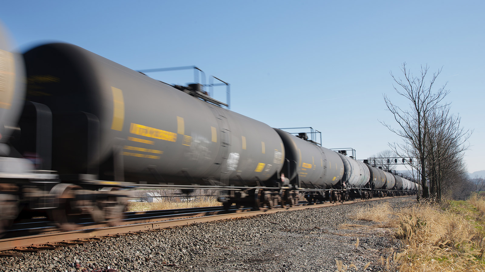 oil train