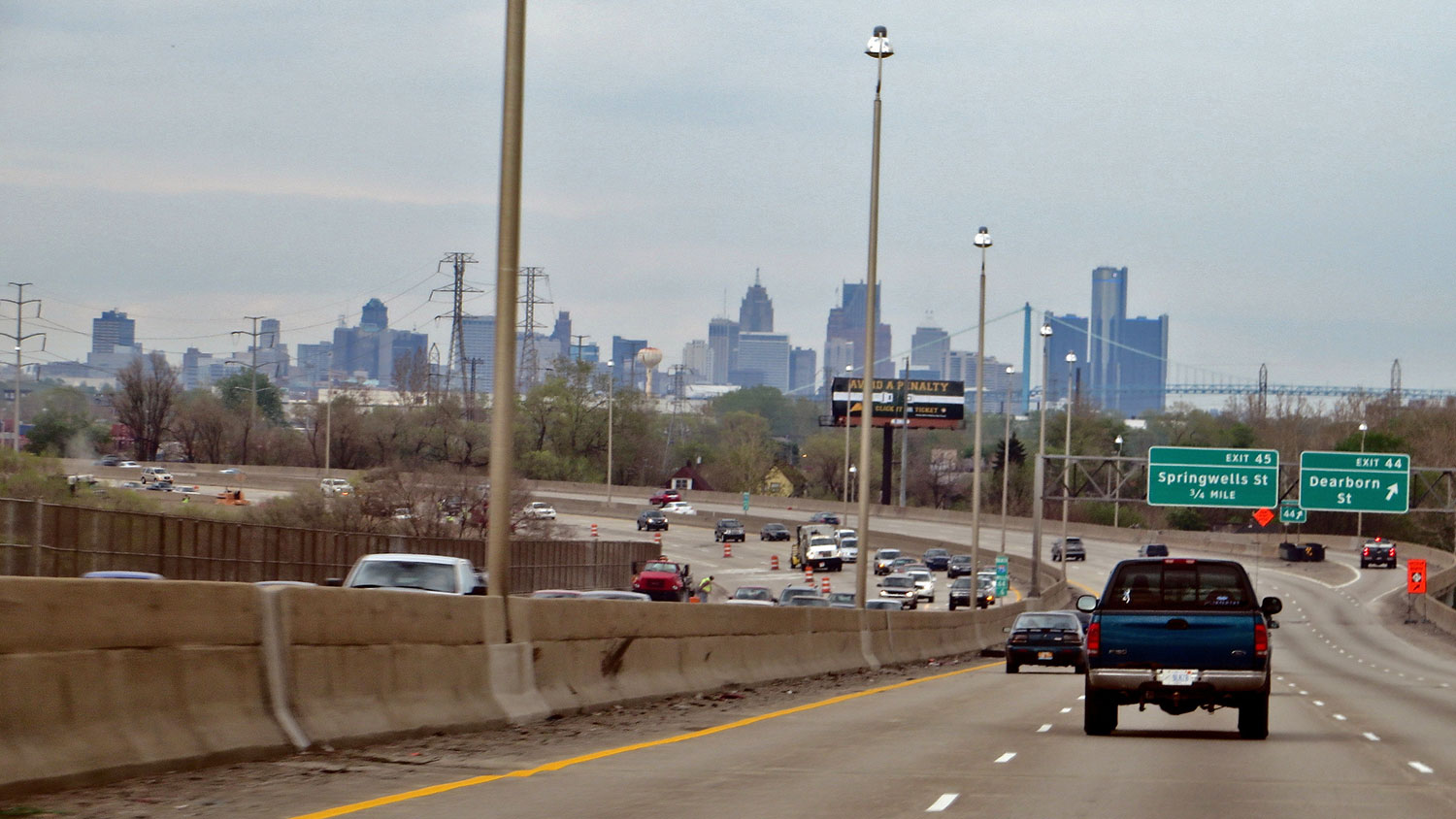 Interstate 75, Detroit