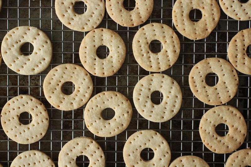 baked cookies