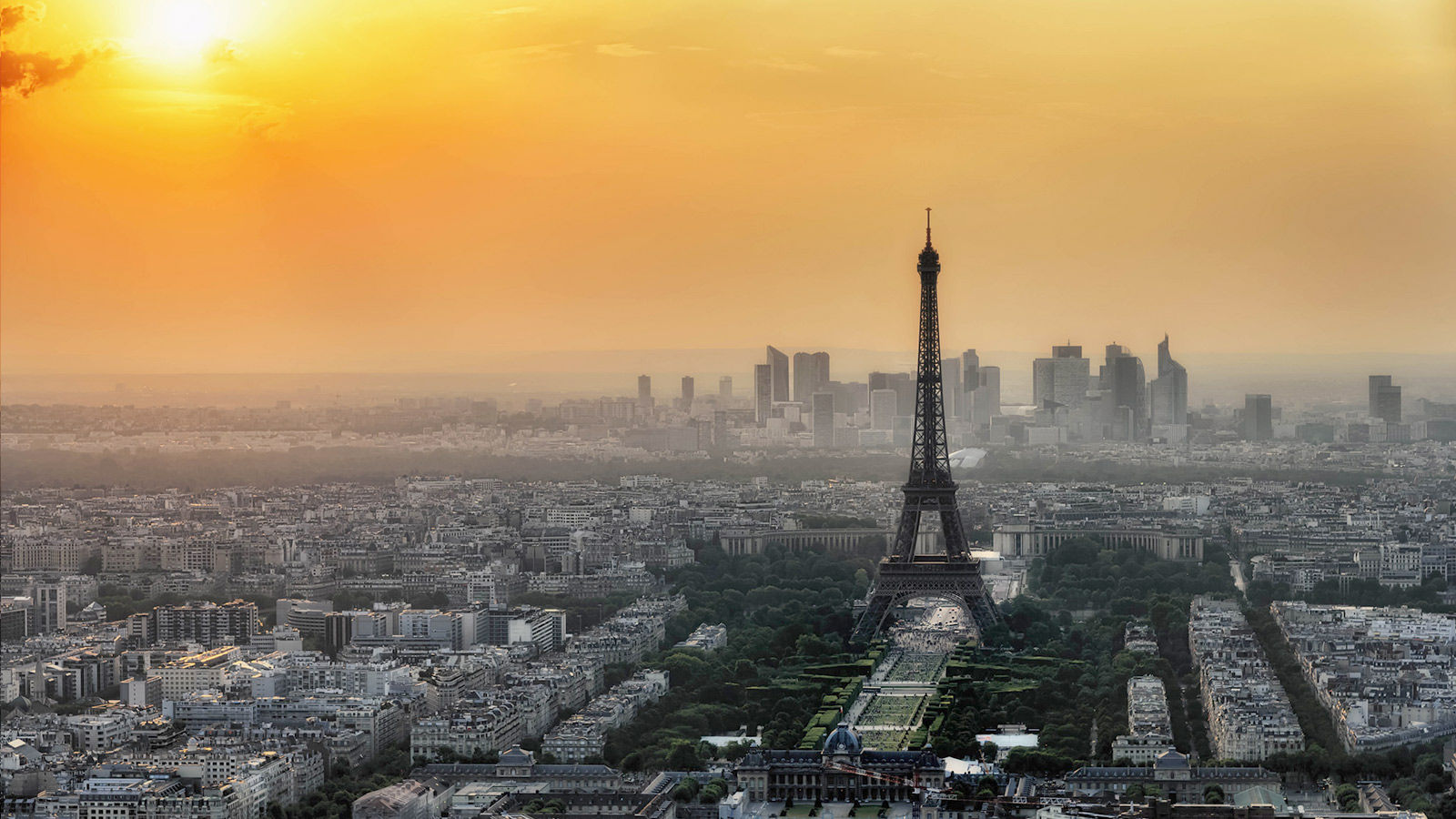 Paris skyline