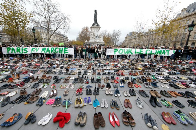 shoe installation in Paris