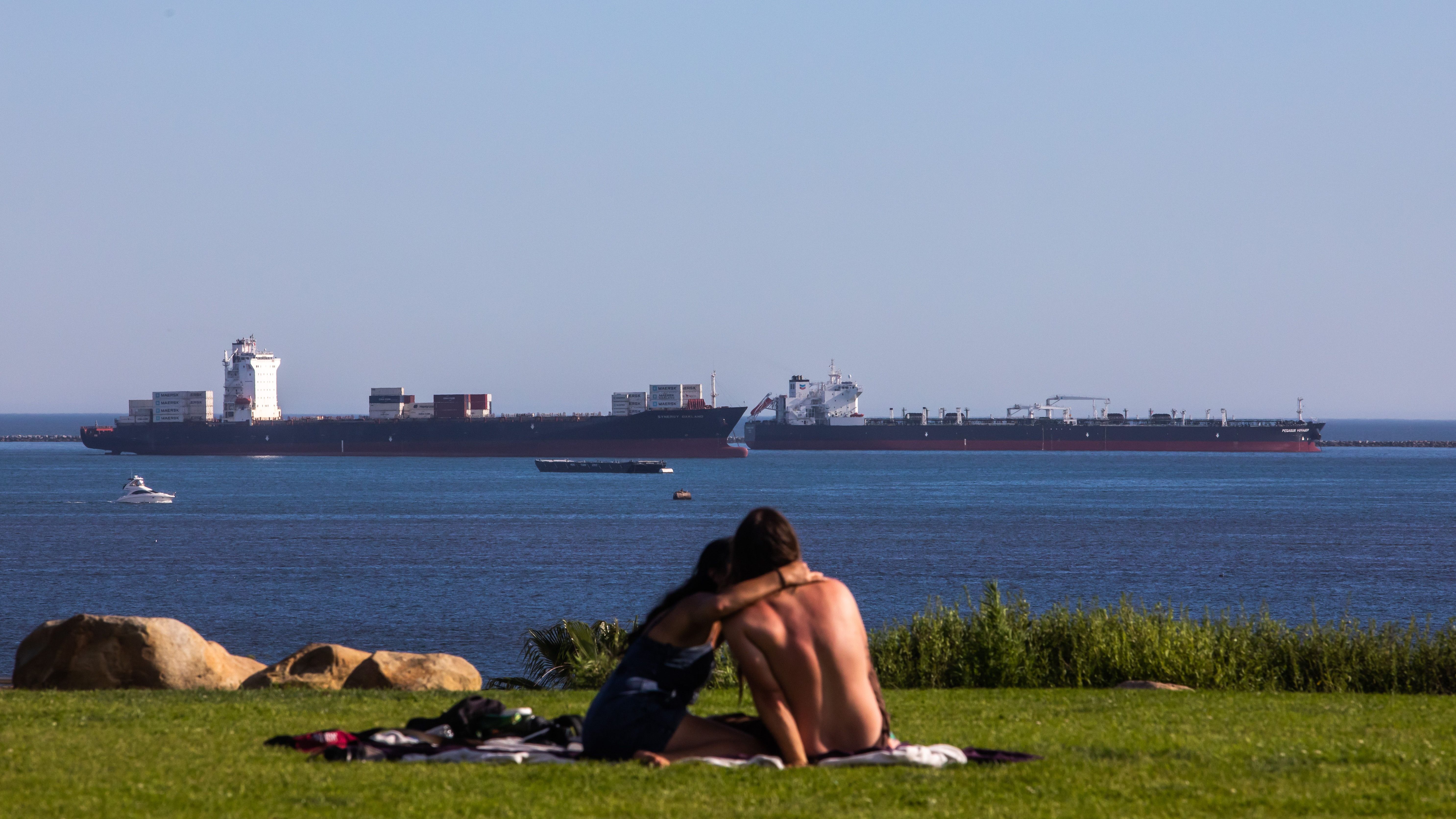 oil tankers California