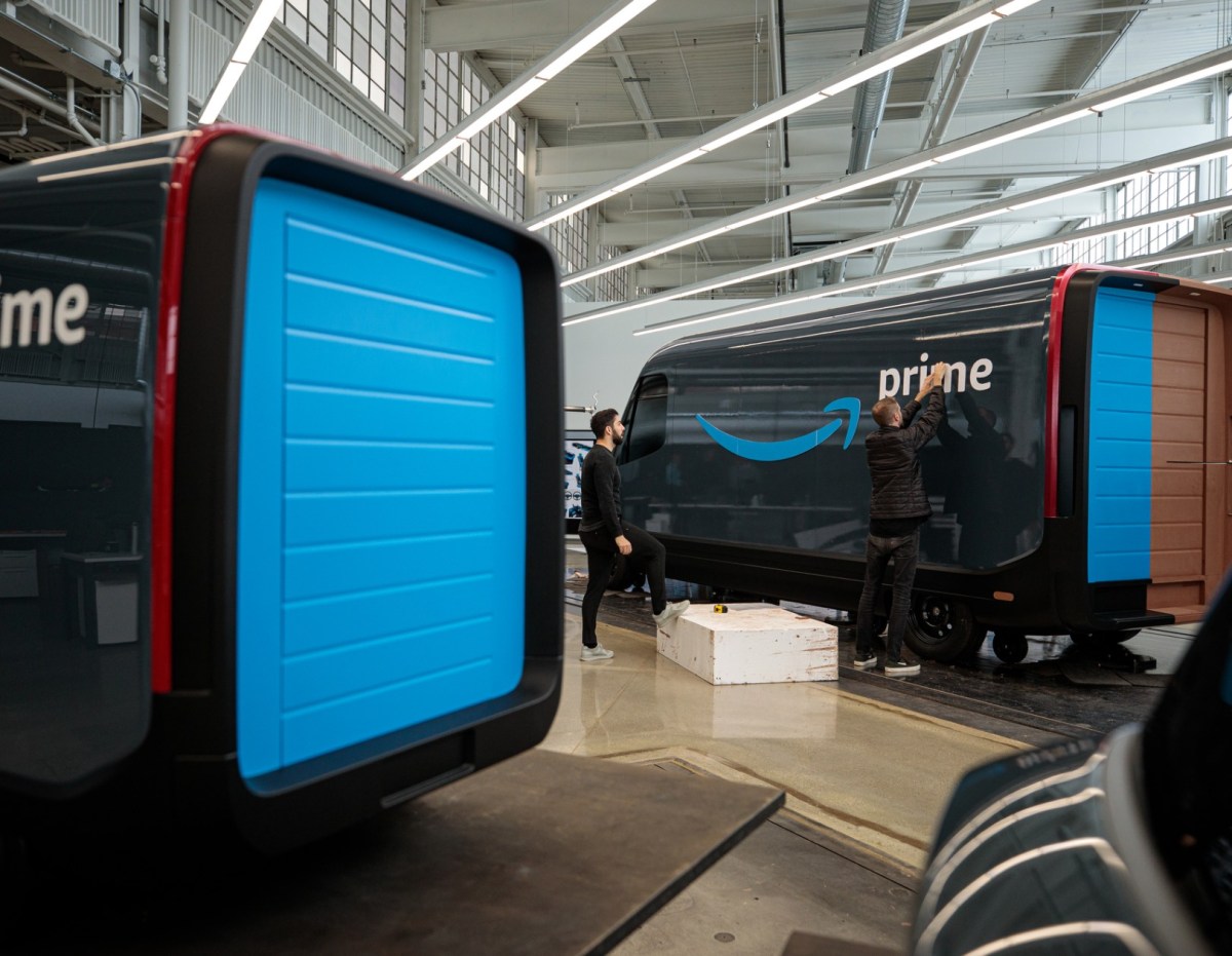 Amazon Rivian model delivery van