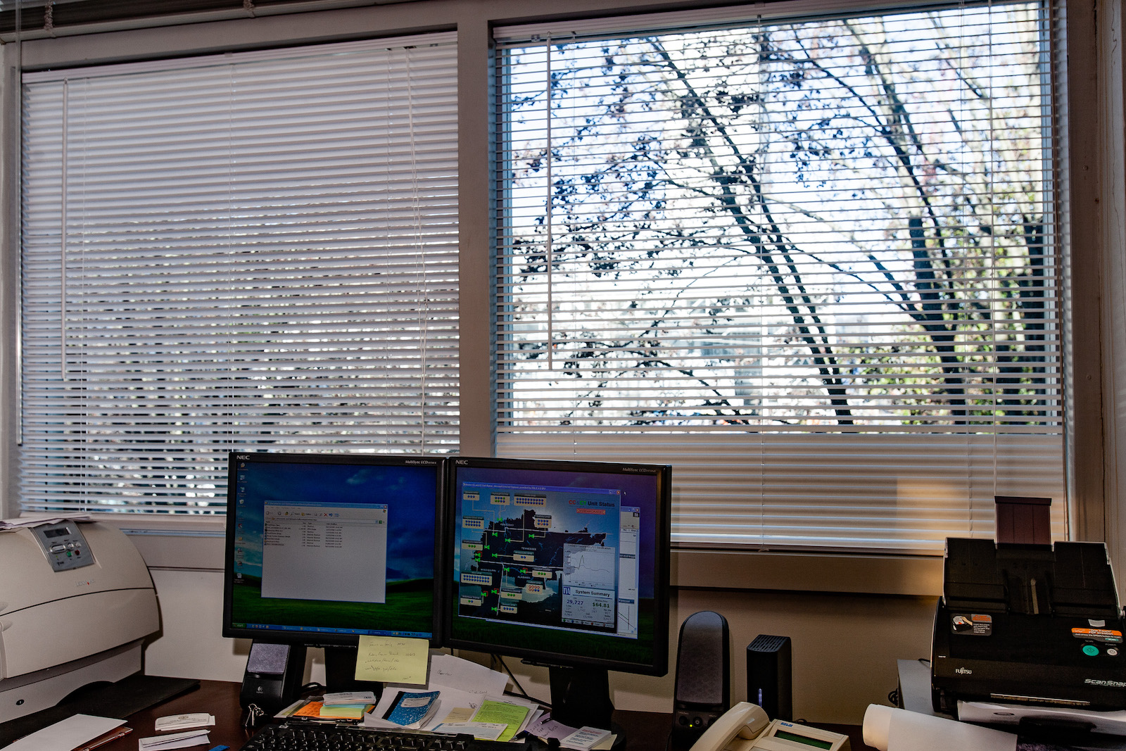 photo of an office space in TVA fossil fuel plant