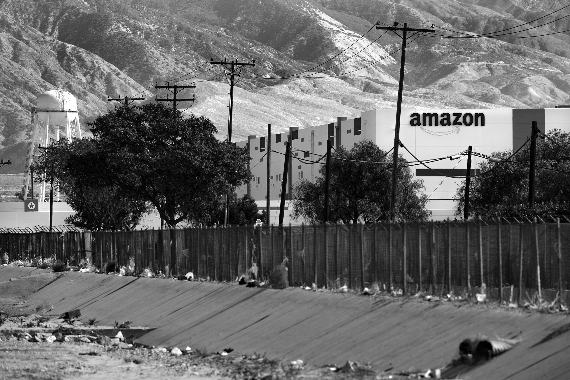 Amazon's new commercial building at the east end of the San Bernardino International Airport, formerly Norton Air Force Base which closed in1994.