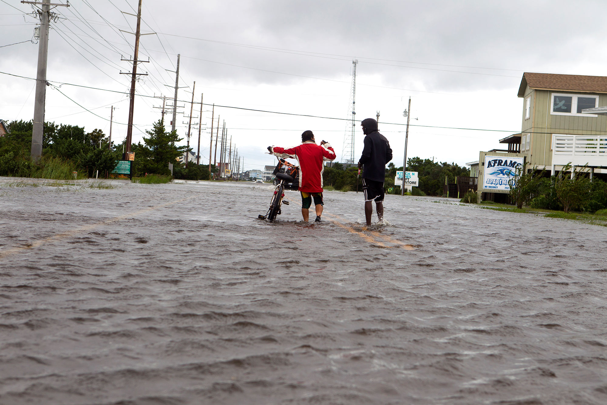 Hurricane Dorian hits Cape Hatteras in North Carolina