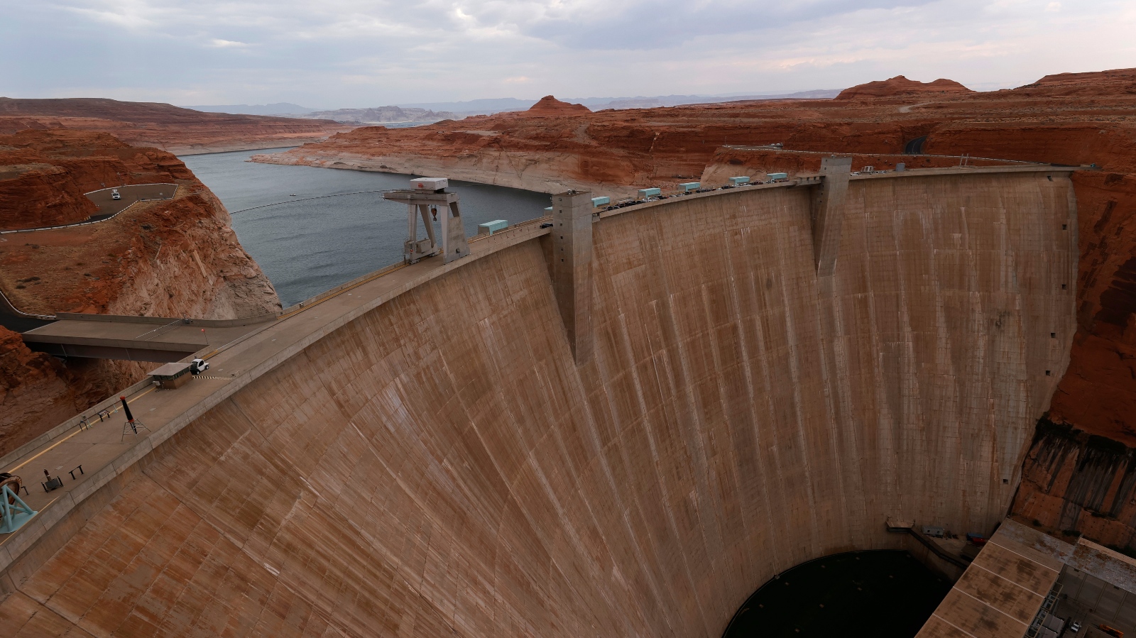 Glen Canyon Dam Lake Powell Arizona