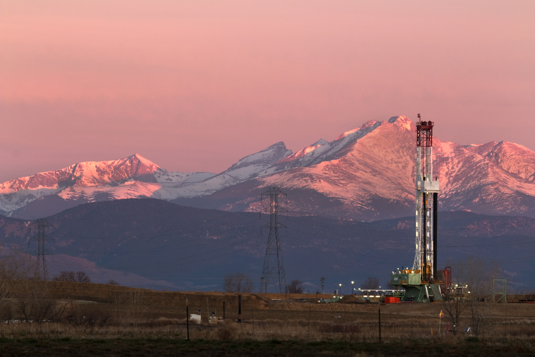 A horizontal drilling rig in Weld County, Colorado.