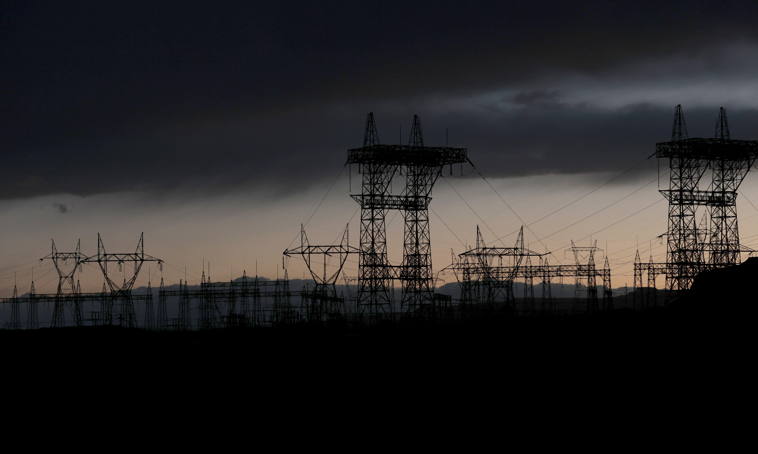 Transmission towers in Page Arizona