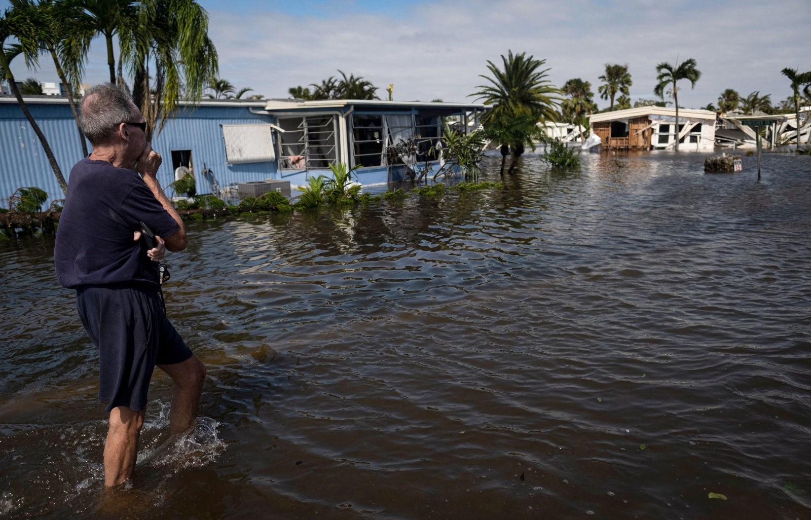 Hurricane Ian in Fort Myers Florida flood