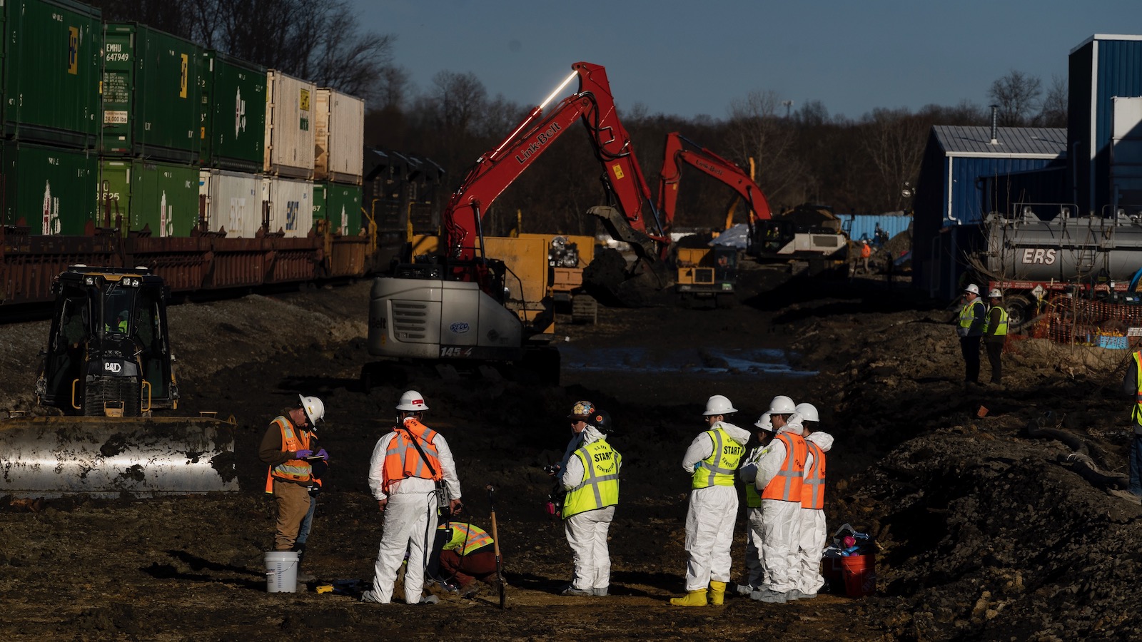 East Palestine Ohio derailment cleanup