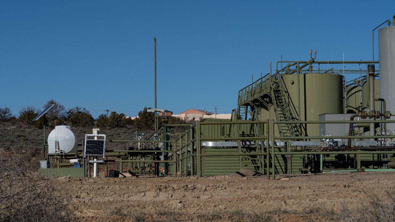 New Mexico drilling site near a school